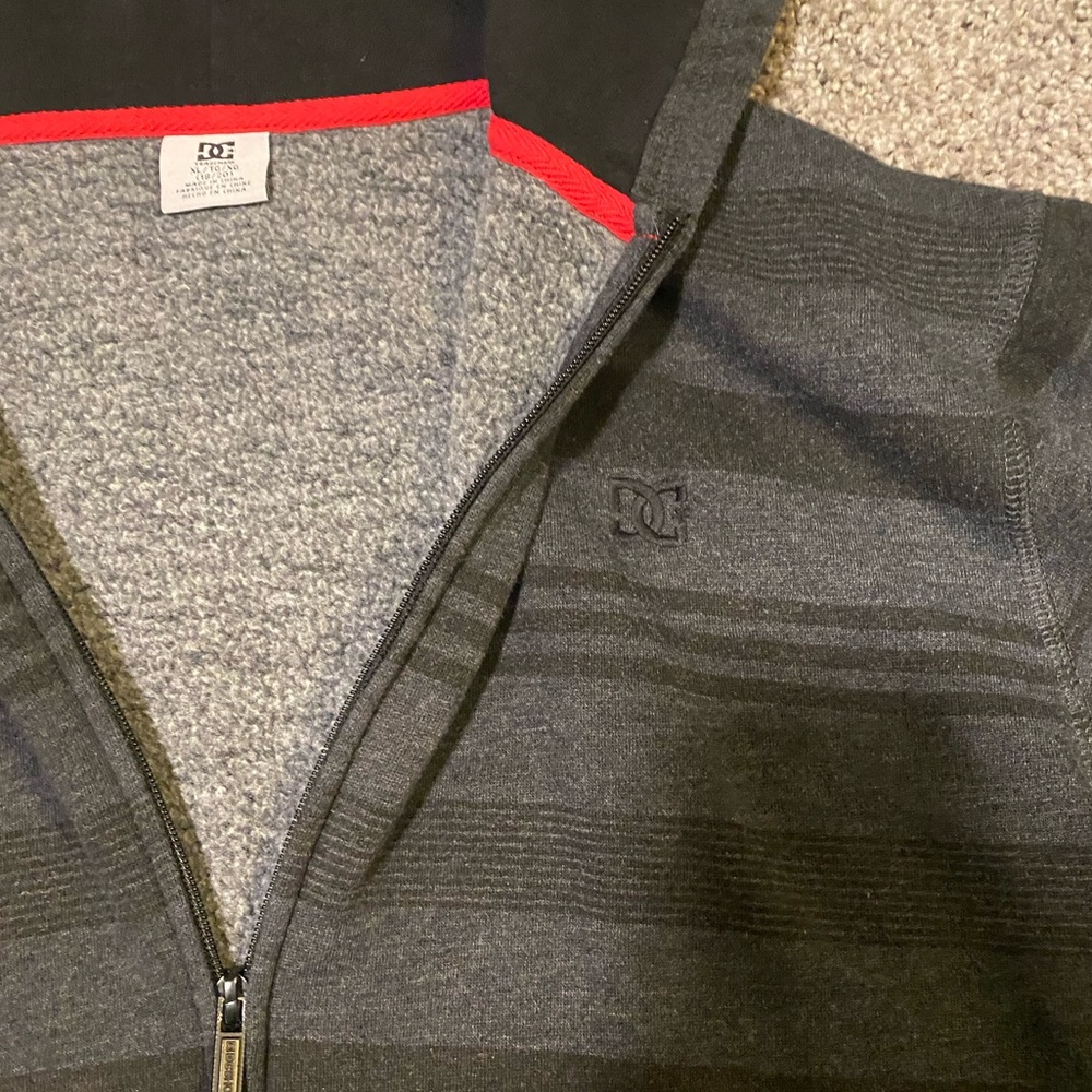 Men’s DCshoes zip up hoodie y2k grunge skater